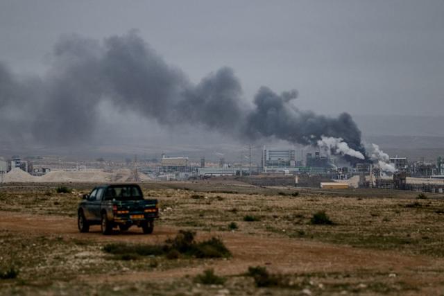 Oil rises above $115 and Asia shares slide as Iran war enters fifth week