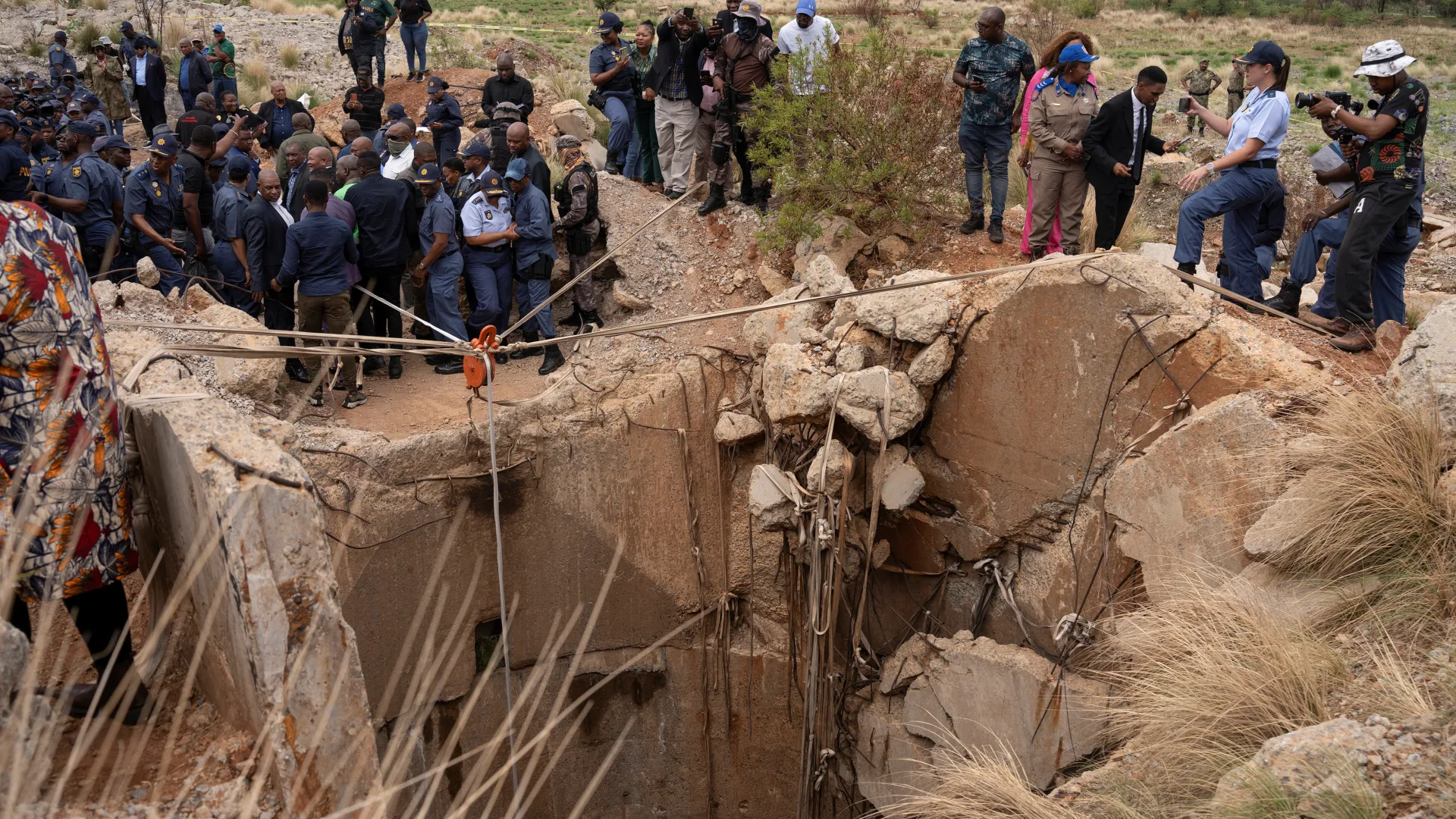 FIVE BASOTHO ARRESTED IN SA OVER ILLEGAL MINING