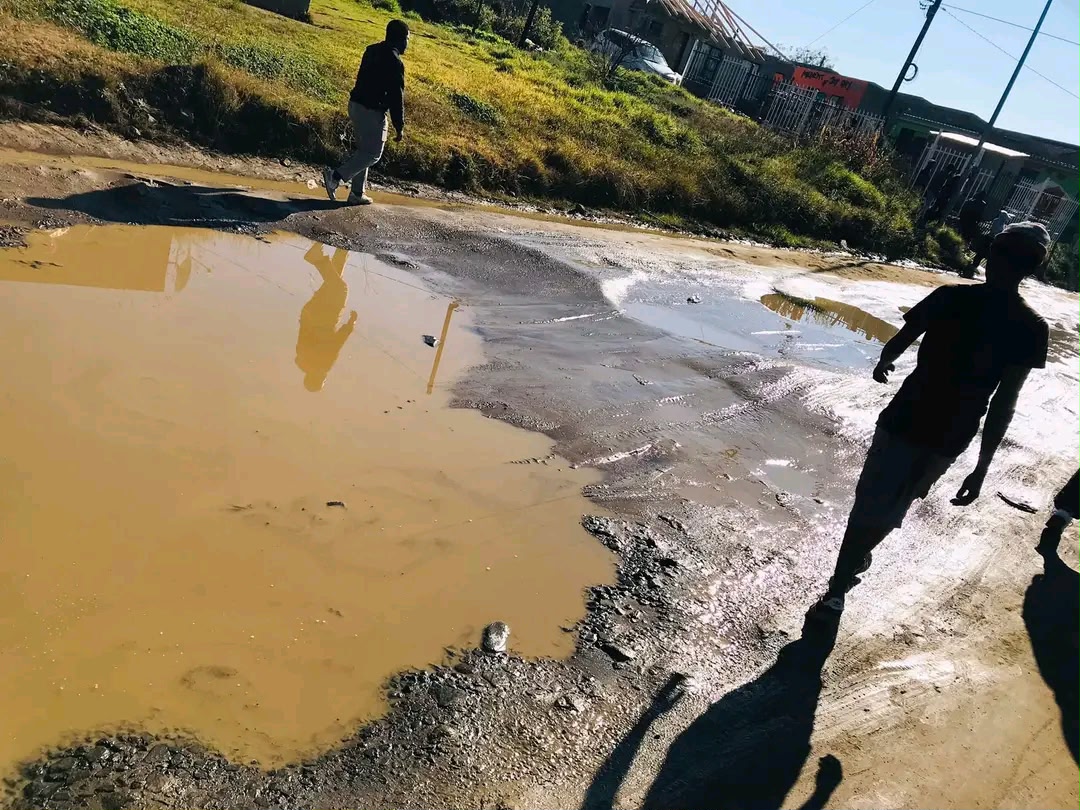 Minister Seetsa Visits Semphethenyane Residents After Road Protest